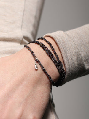 Multi Tress Mini with Push Clasp in Ash and Charcoal