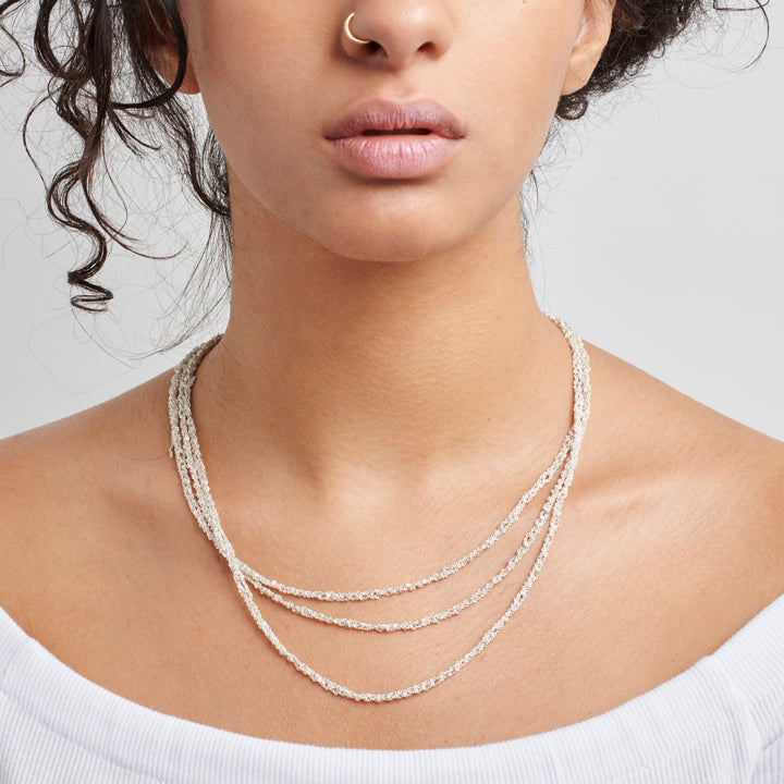 3-Tiered Simple Necklace in Ash